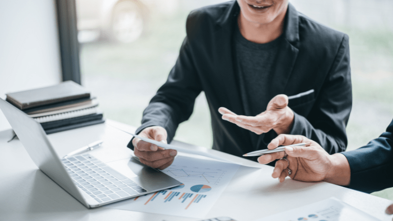 key benefits of hiring fractional controller